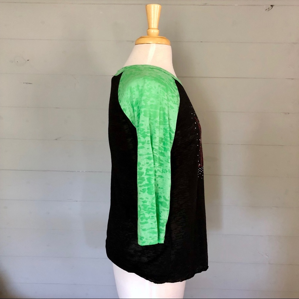 Merry Christmas Raglan 3/4 Length Sleeve Tee - Picture 3 of 5